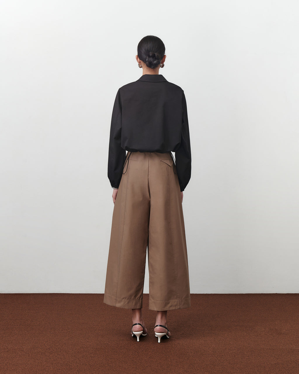 Valora Trousers [Brown]