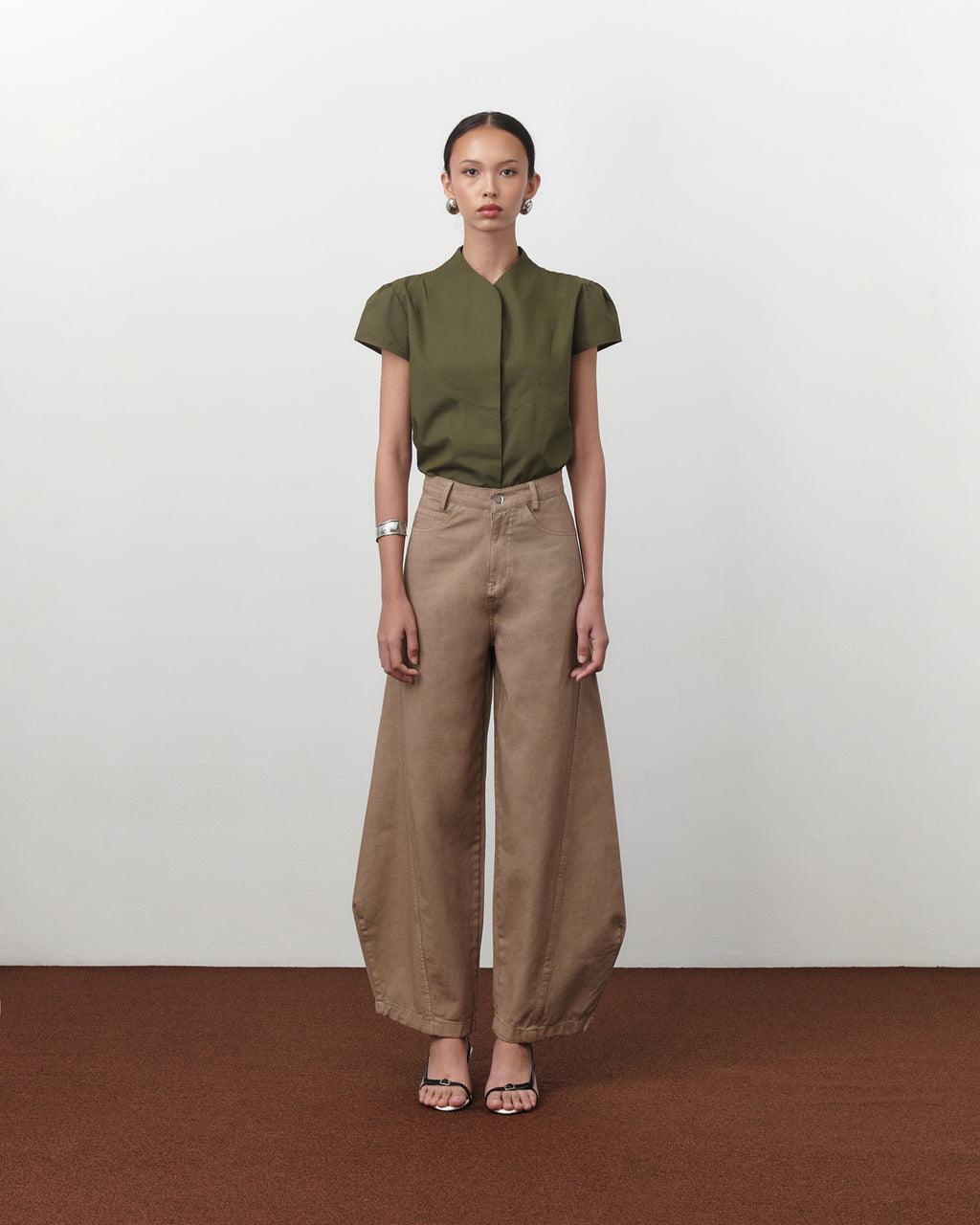 Amber Trousers [Beige]
