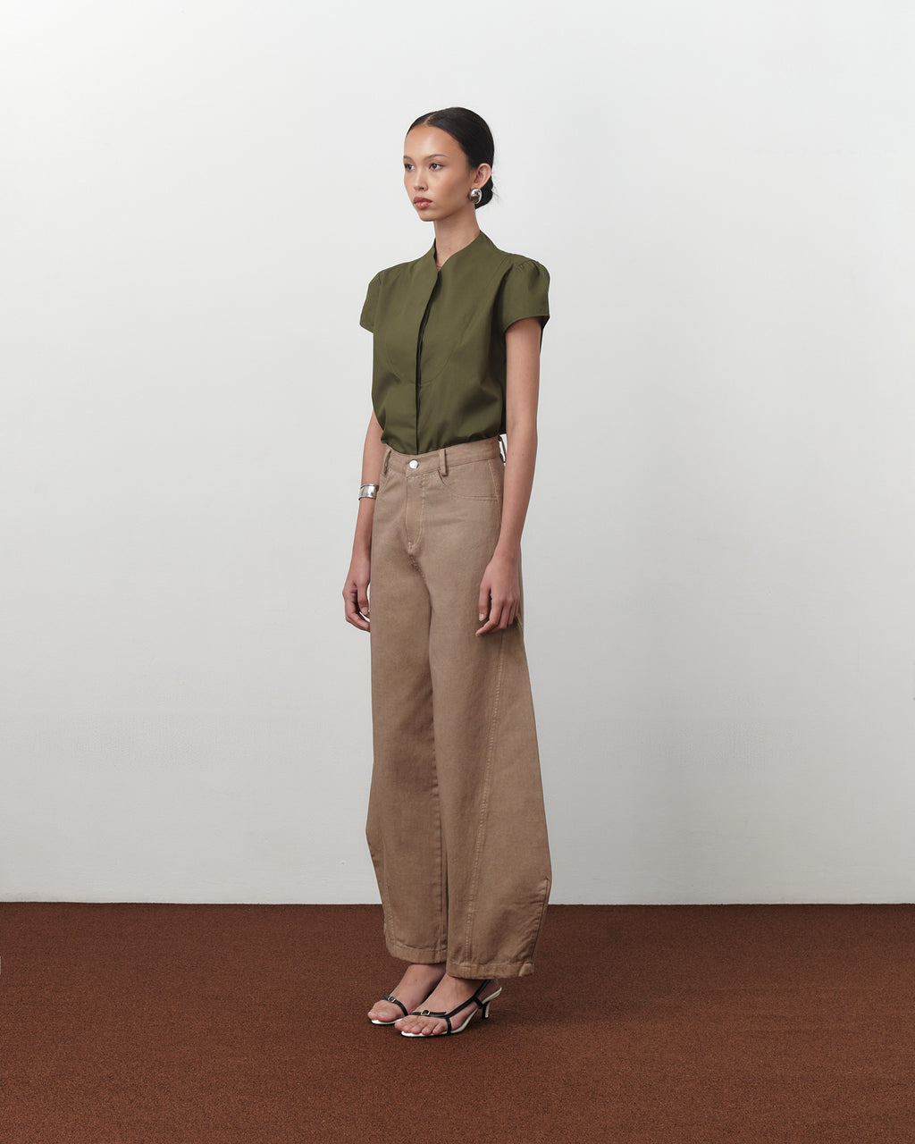 Amber Trousers [Beige]